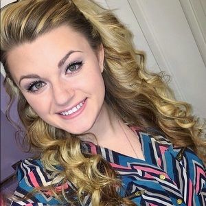 Meet your Posher, Amber